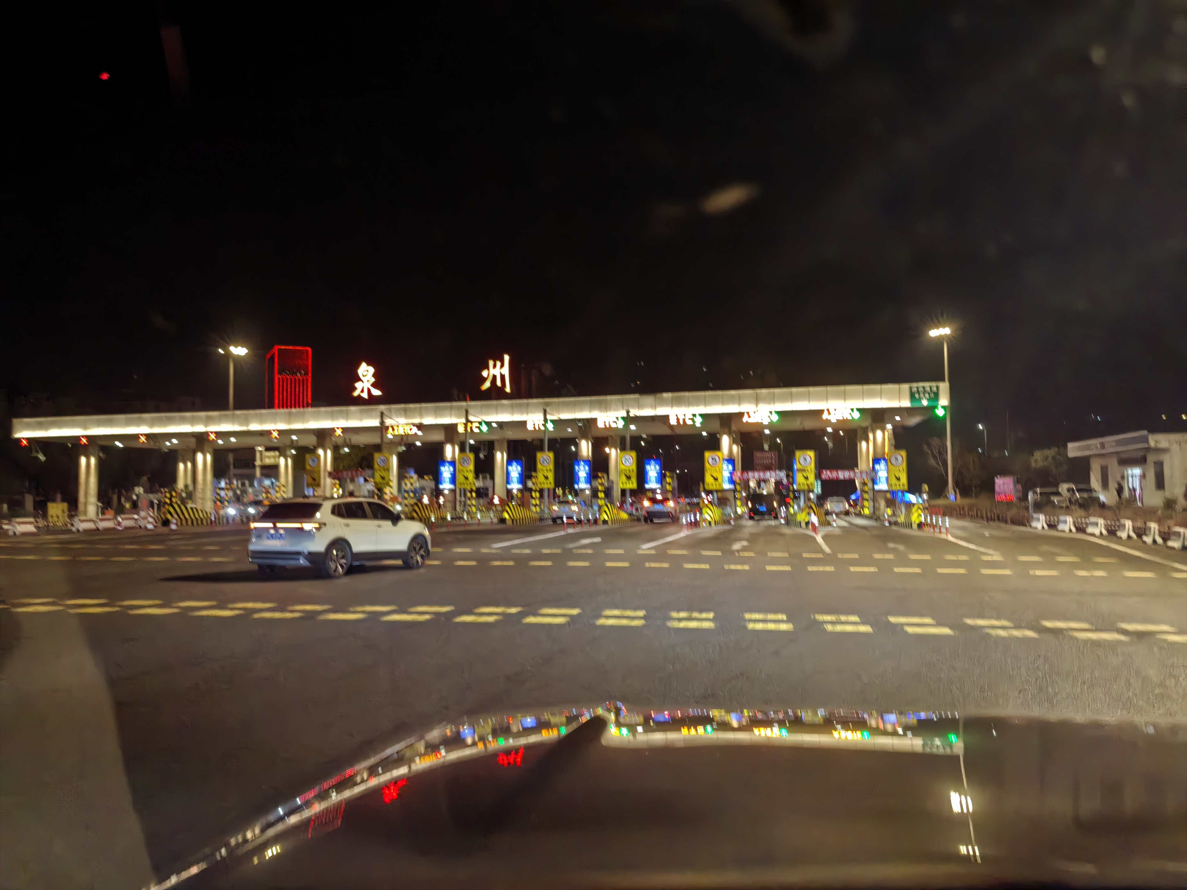 图1 泉州高速路口